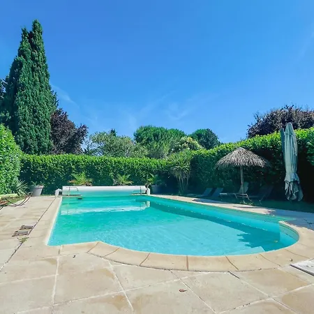 Hébergement de vacances Awesome In Connaux