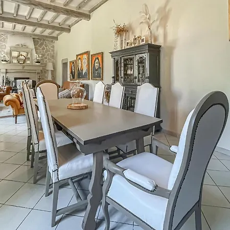 Luxurious In Prázdninový dům Connaux