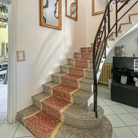 Prázdninový dům Luxurious In Connaux