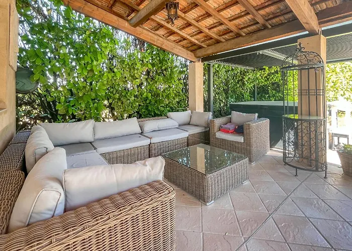 בית נופש Awesome In